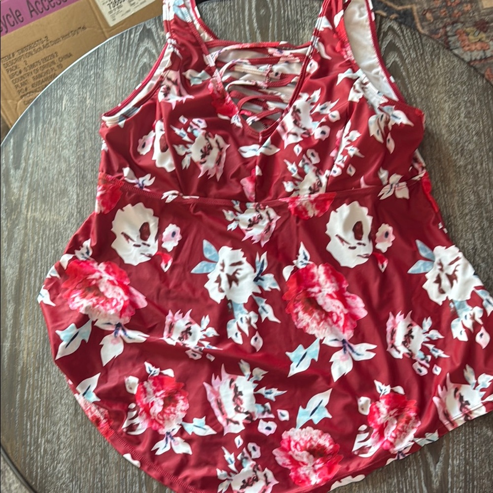 Elegant Floral Red Tankini